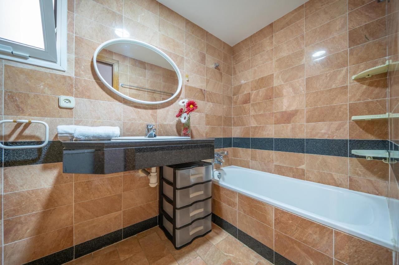 Homeholidaysrentals Margot - Costa Barcelona Pineda de Mar Dış mekan fotoğraf