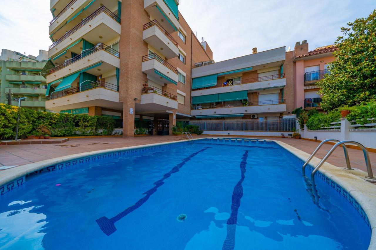 Homeholidaysrentals Margot - Costa Barcelona Pineda de Mar Dış mekan fotoğraf